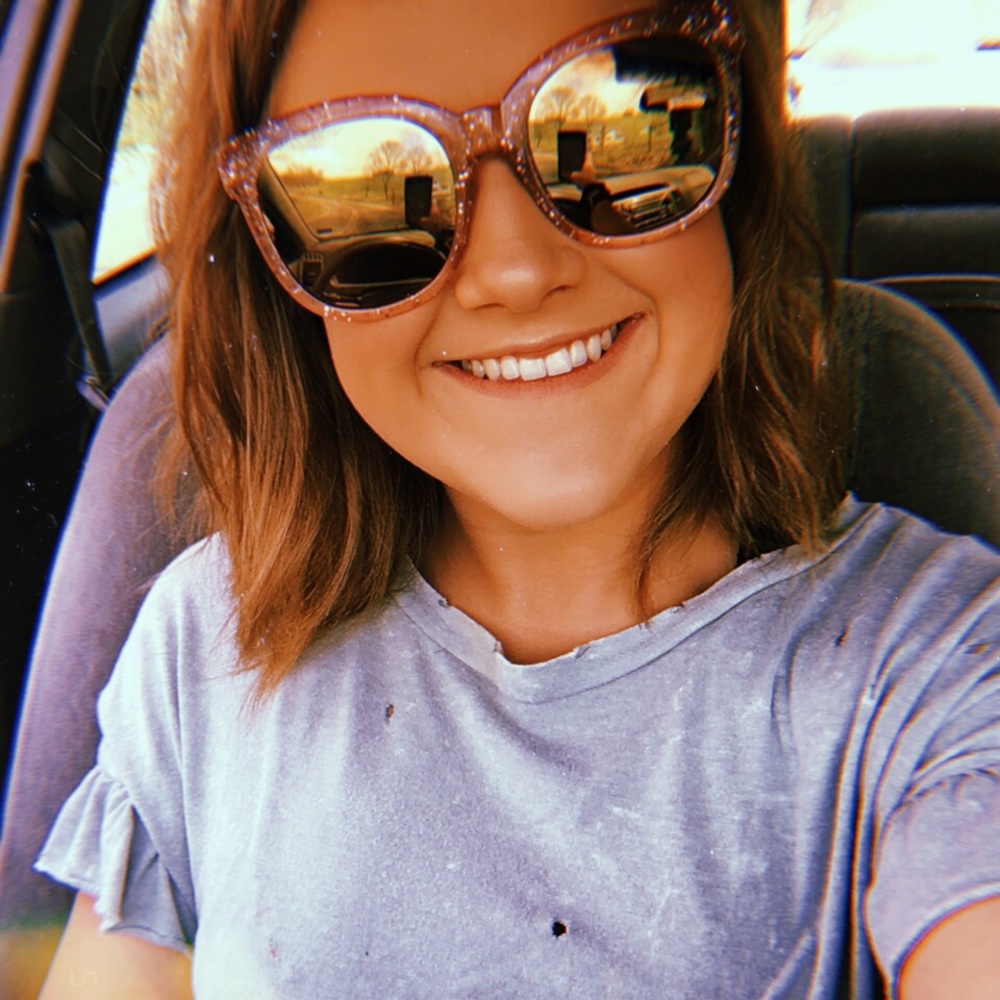 Meet your Posher, Madison